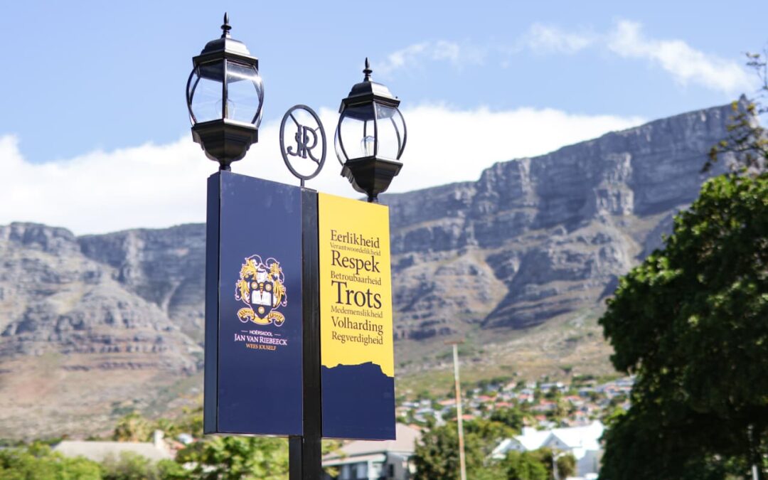 Dankie vir Aanwysings en bome